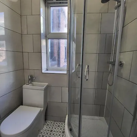 Large Digbeth Double Room Shared Bathroom Birmingham Exterior photo