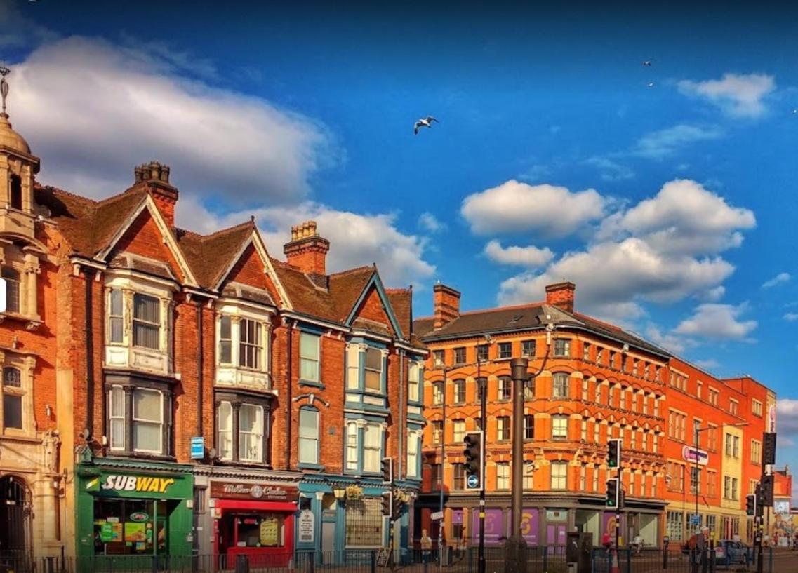 Large Digbeth Double Shared Bathroom Appartement